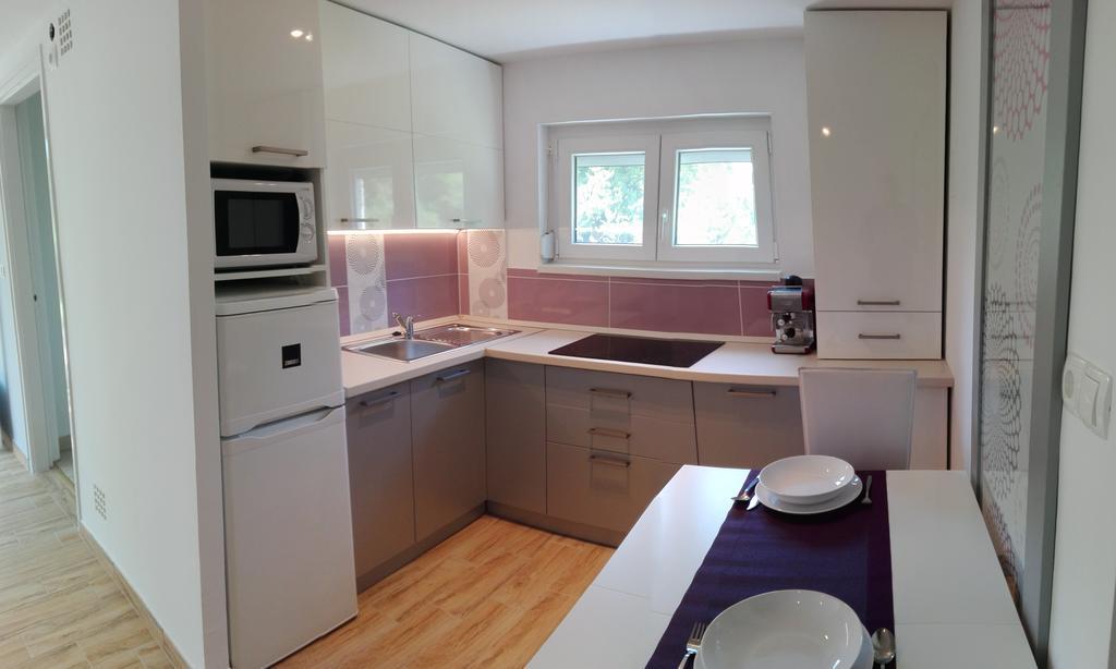 Judit Apartman Vonyarcvashegy Exterior foto